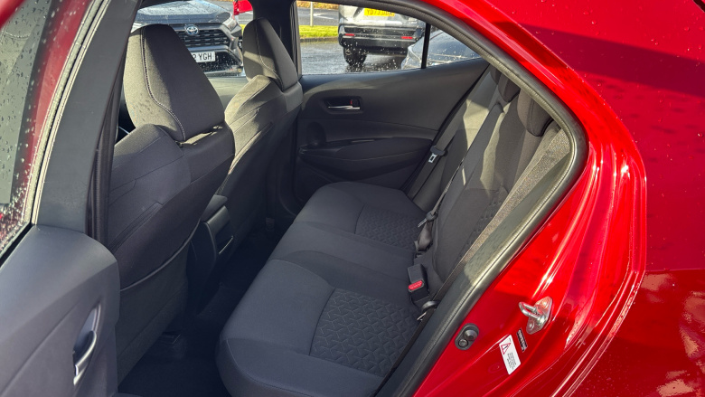 Toyota Corolla 1.8 VVT-i Hybrid Icon 5dr CVT Hybrid Hatchback